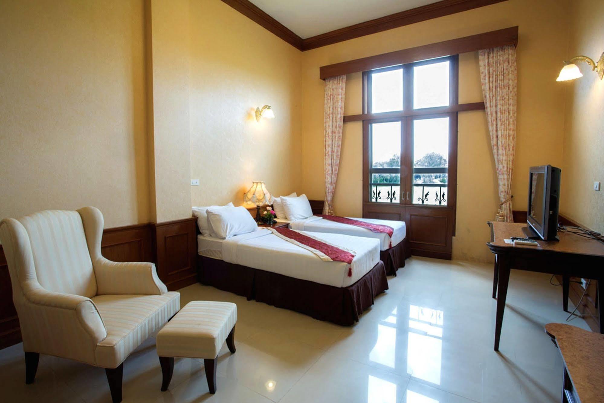 Chateau De Khaoyai Hotel & Resort Pak Chong Zewnętrze zdjęcie
